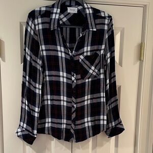 EUC Plaid soft flannel blouse.